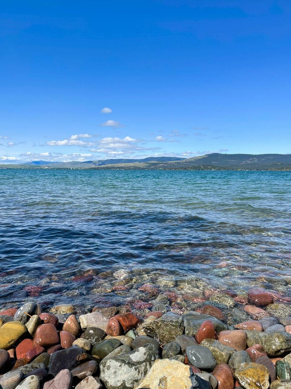 Colored stones on the Flathead shore